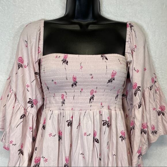 Free People Lana Off‎ The Shoulder Floral Top in Cloud Berry Combo Size S - Picture 5 of 11